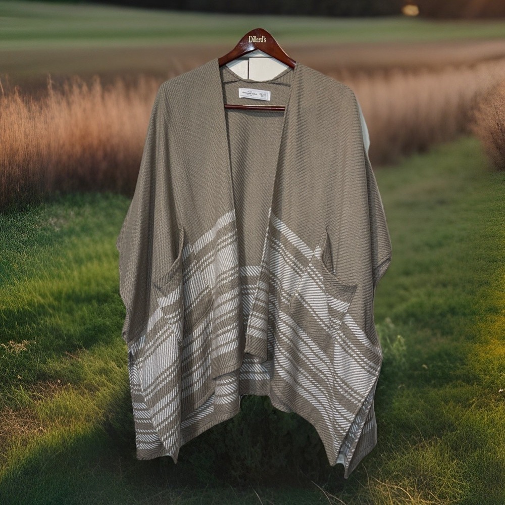 Abercrombie Fitch Poncho Cape Women's One Size Fits All Beige Stripes Western
